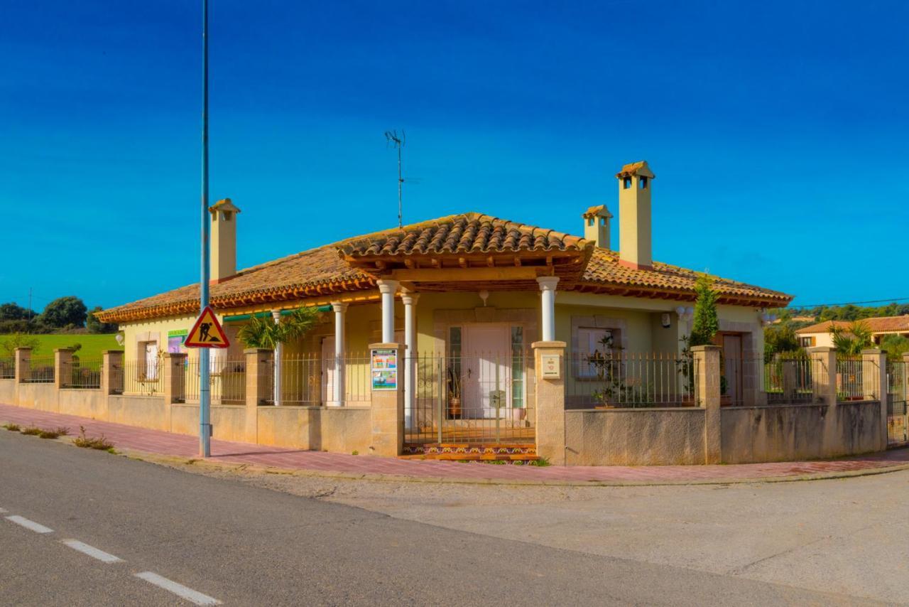 Gallart - Turistico Rural Guest House La Pobla de Cervoles ภายนอก รูปภาพ