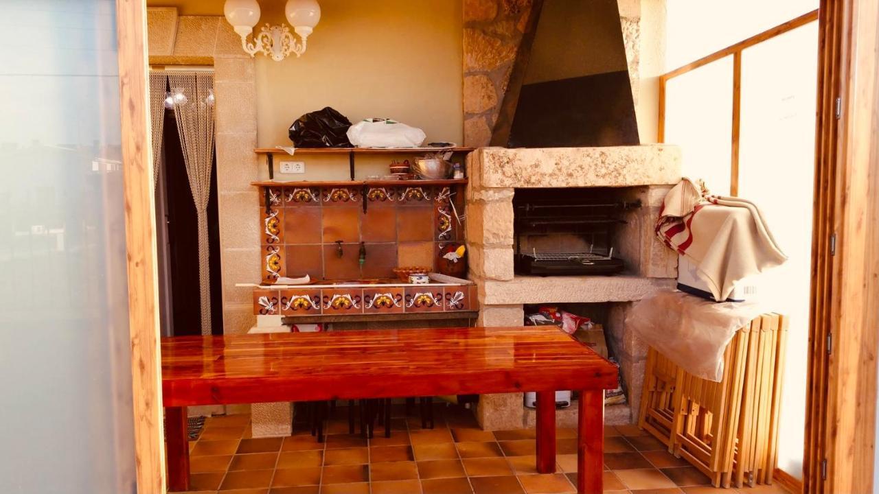 Gallart - Turistico Rural La Pobla de Cervoles ภายนอก รูปภาพ